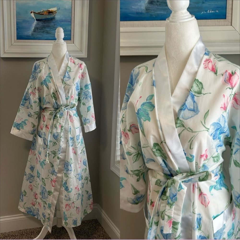 Vintage Union Label 70s 80s Sears Floral Satin Long Robe with Belt Large